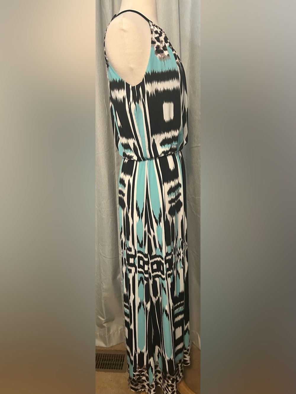 London Style Collection Aqua Black, White & Aqua Printed Halter Maxi Dress - Picture 4 of 10